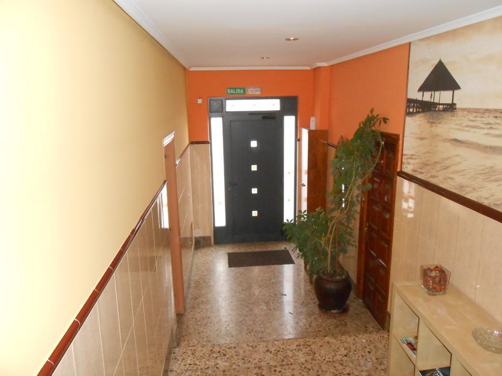 Hostal Restaurante El Abuelo Trobajo Del Camino Екстер'єр фото