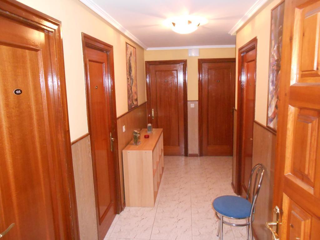 Hostal Restaurante El Abuelo Trobajo Del Camino Екстер'єр фото