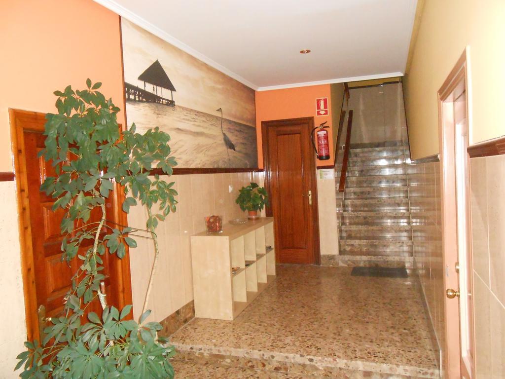 Hostal Restaurante El Abuelo Trobajo Del Camino Екстер'єр фото